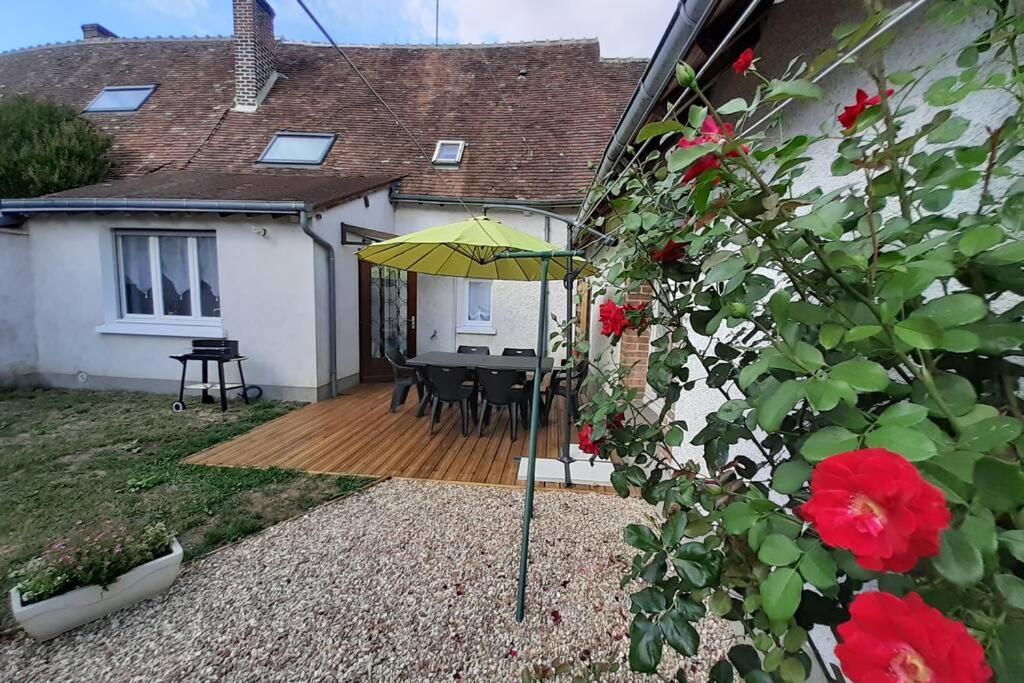 Gîte Le temps suspendu à PEZOU 41 Extérieur photo